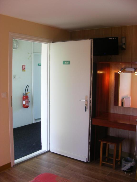 Fast Hotel Colmar Houssen Quarto foto